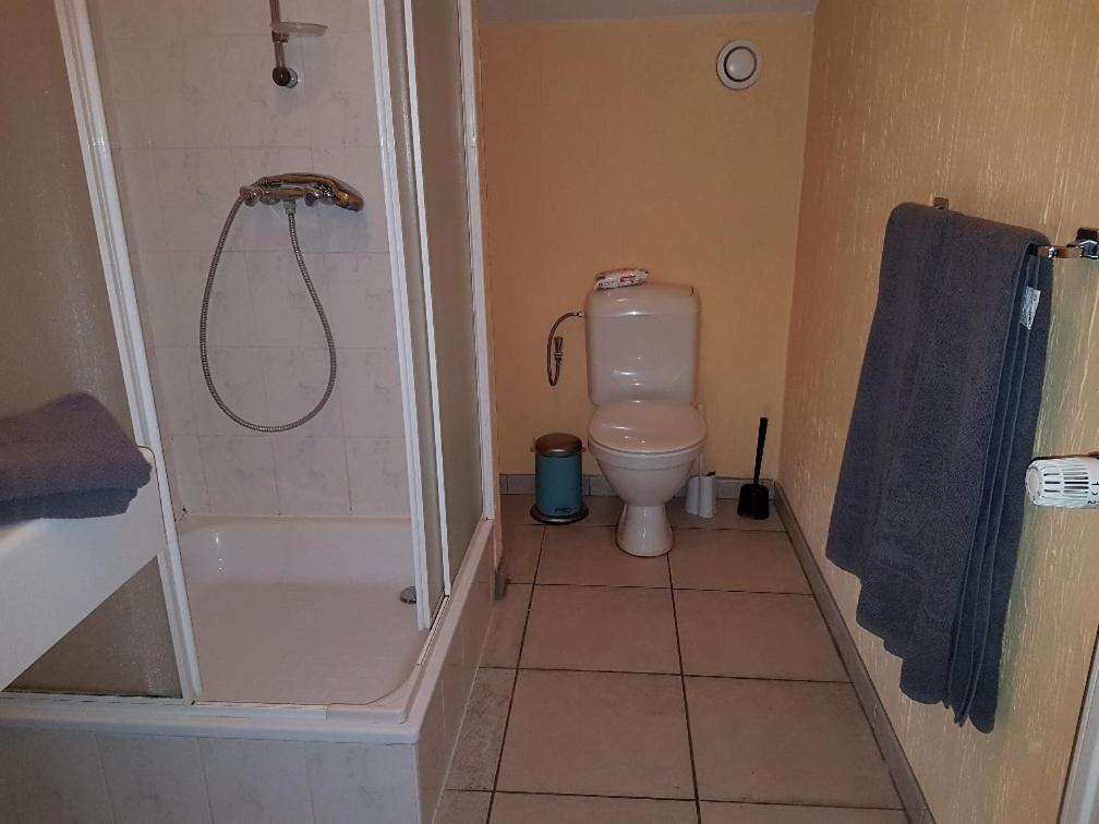 Zonnig Appartement Golf Van دربي المظهر الخارجي الصورة